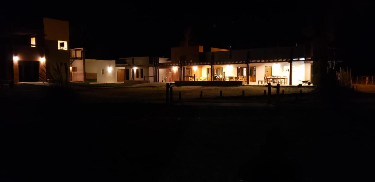 Celestino Posta Andina Hotel Бареал Екстериор снимка